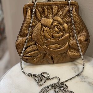 Brighton Bronze Leather Rose Embossed Clutch/Shoulder w kiss lock